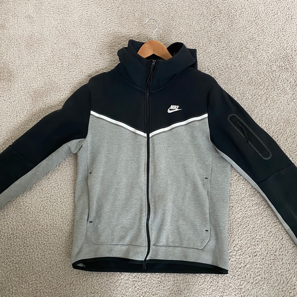 Nike tech fleece